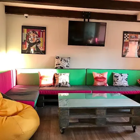 Lucky на крещатике Hostel Kijów